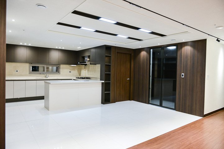 วอลซอง ซัมจอง กรีนคอร์ เคาน์ตี้ 45 — ภาพภายในเพิ่มเติม